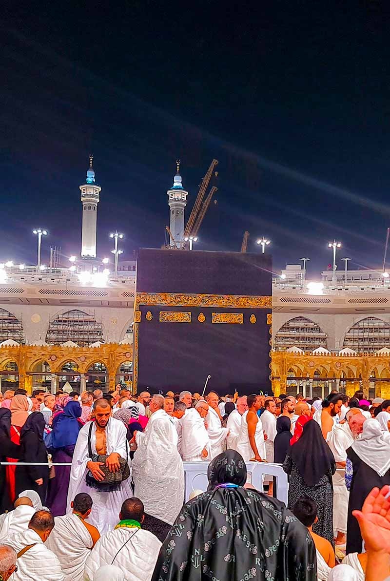 Affordable Umrah by Bus from UAE | 10-Day Group Package (1447 Hijri)