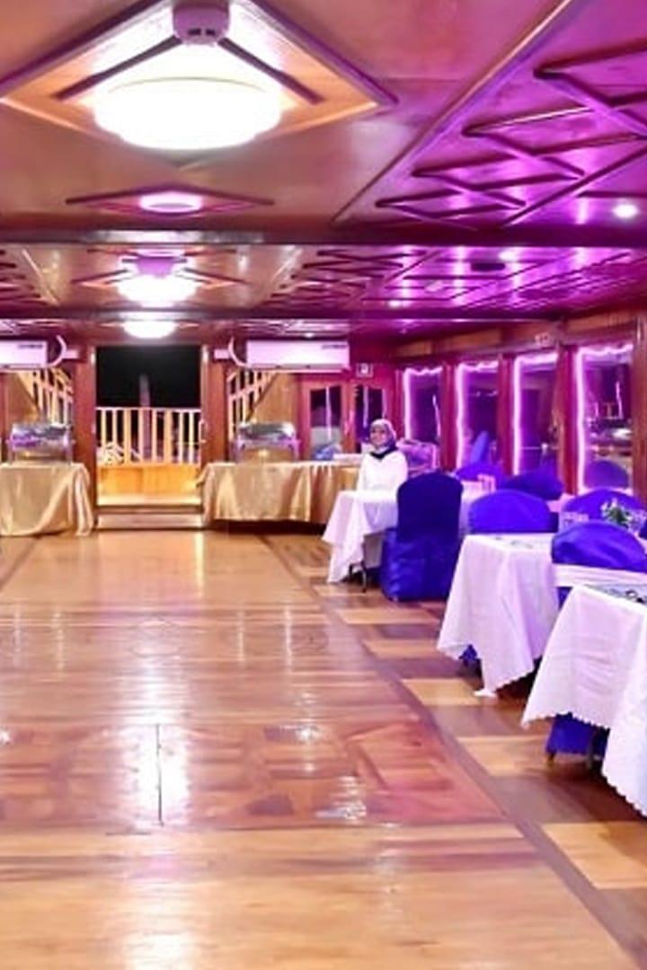 Spacious Dining Area of Zabeel Cruise