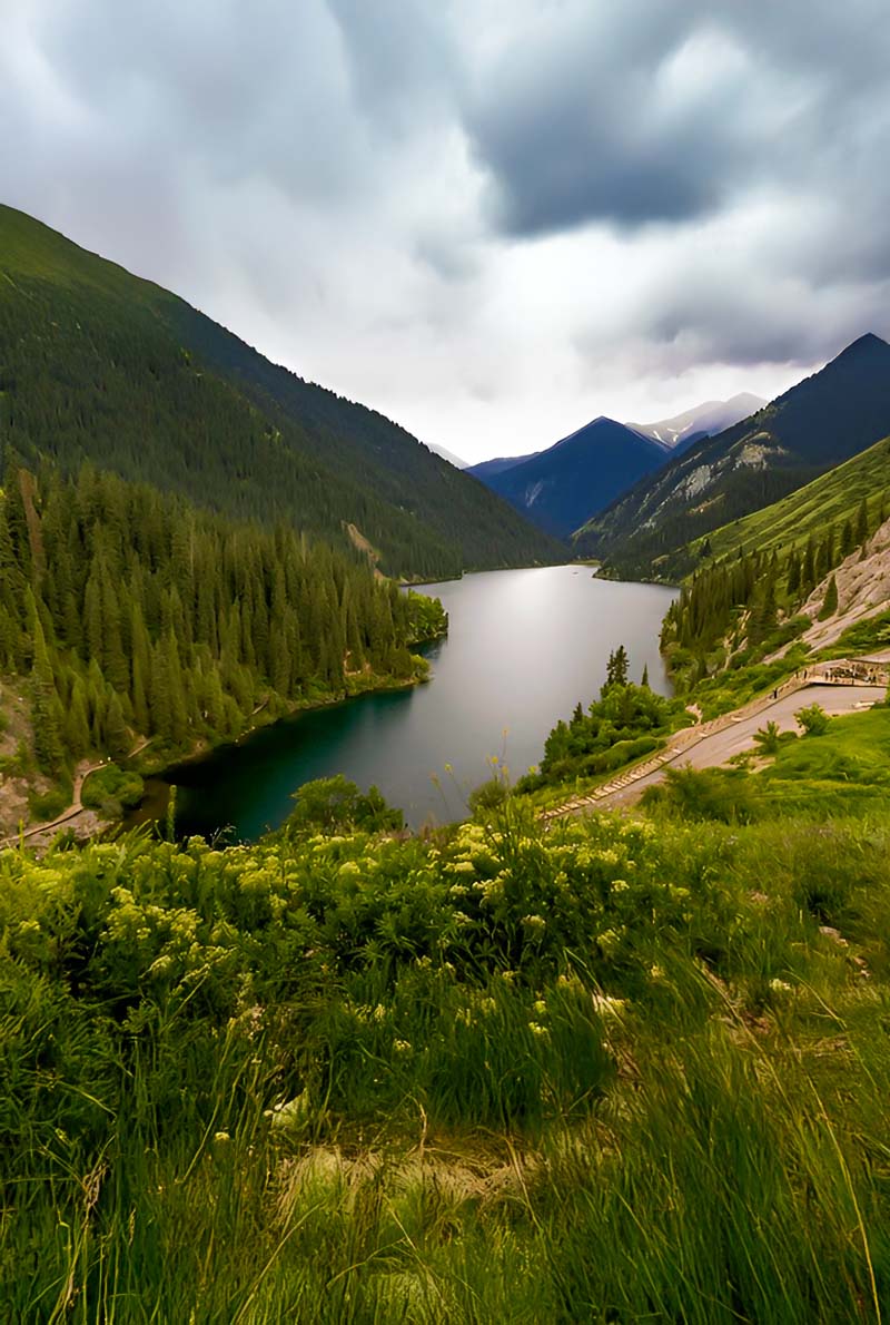 Almaty Explorer: Mountains, Cultural Sites & Falcon Hunt Show | June 6-9, 2025