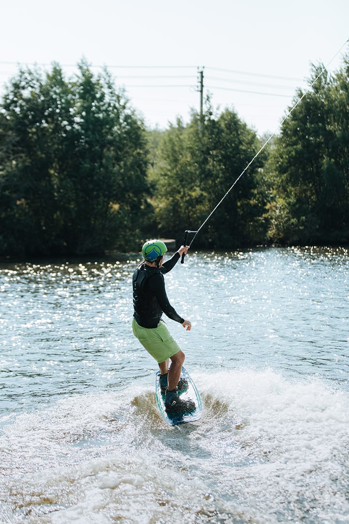 Wakeboarding Thrills in Dubai