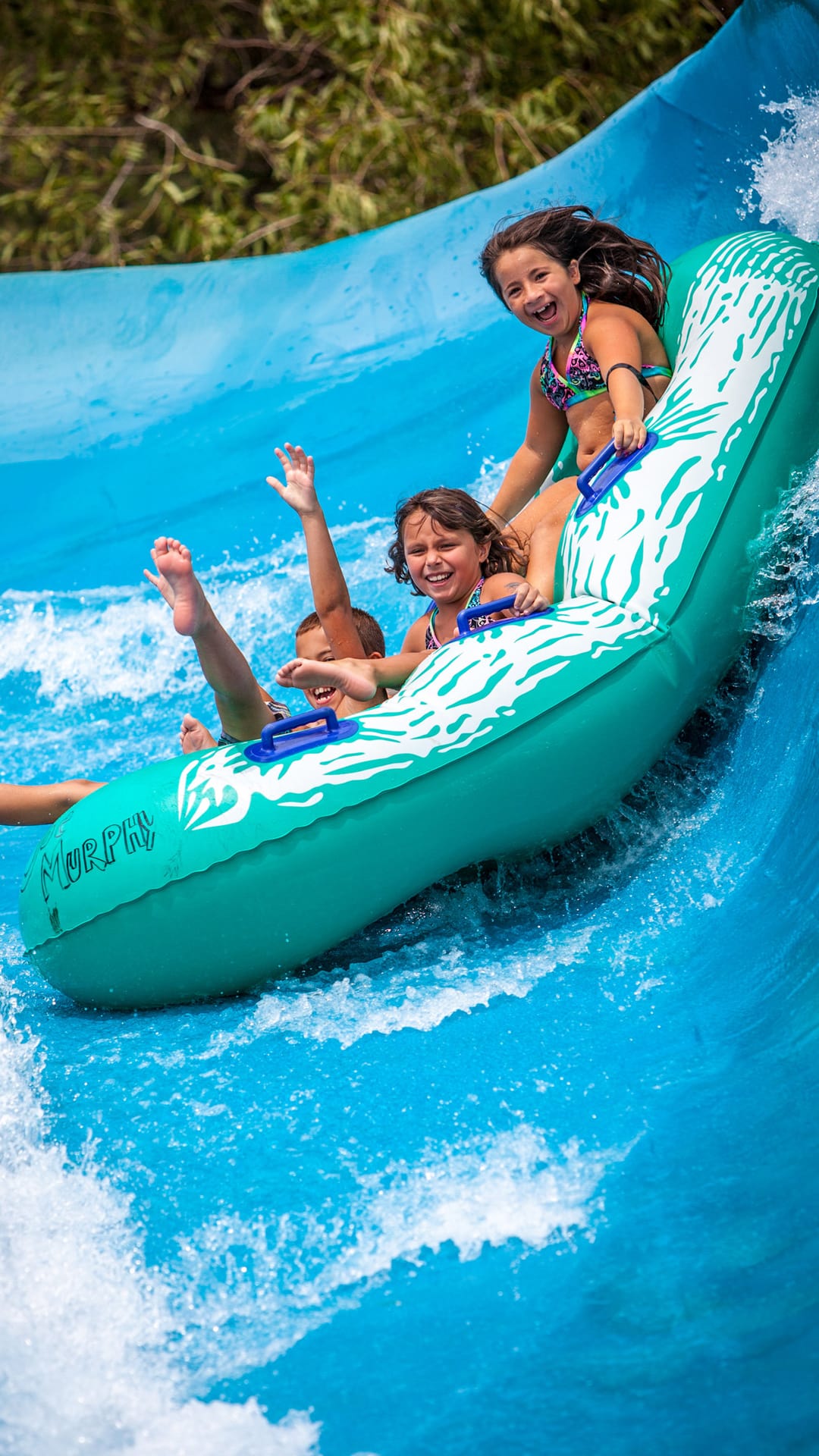 Wild Wadi Waterpark+AYA Universe+3 hours Yacht to Swim, Tan & Sightseeing