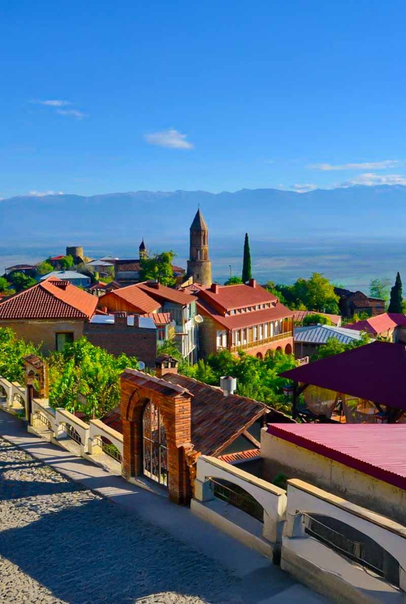 Charming Tbilisi Getaway: Flight & Hotel