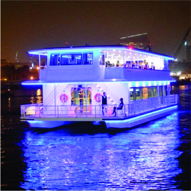 Navigating to the Oberoi Marina Cruise
