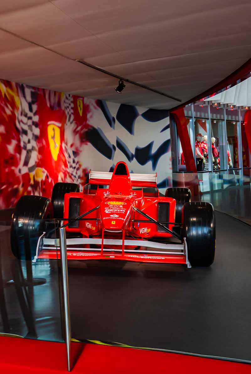 Abu Dhabi Ferrari World Tour with Sheikh Zayed Grand Mosque – Day Trip from Dubai