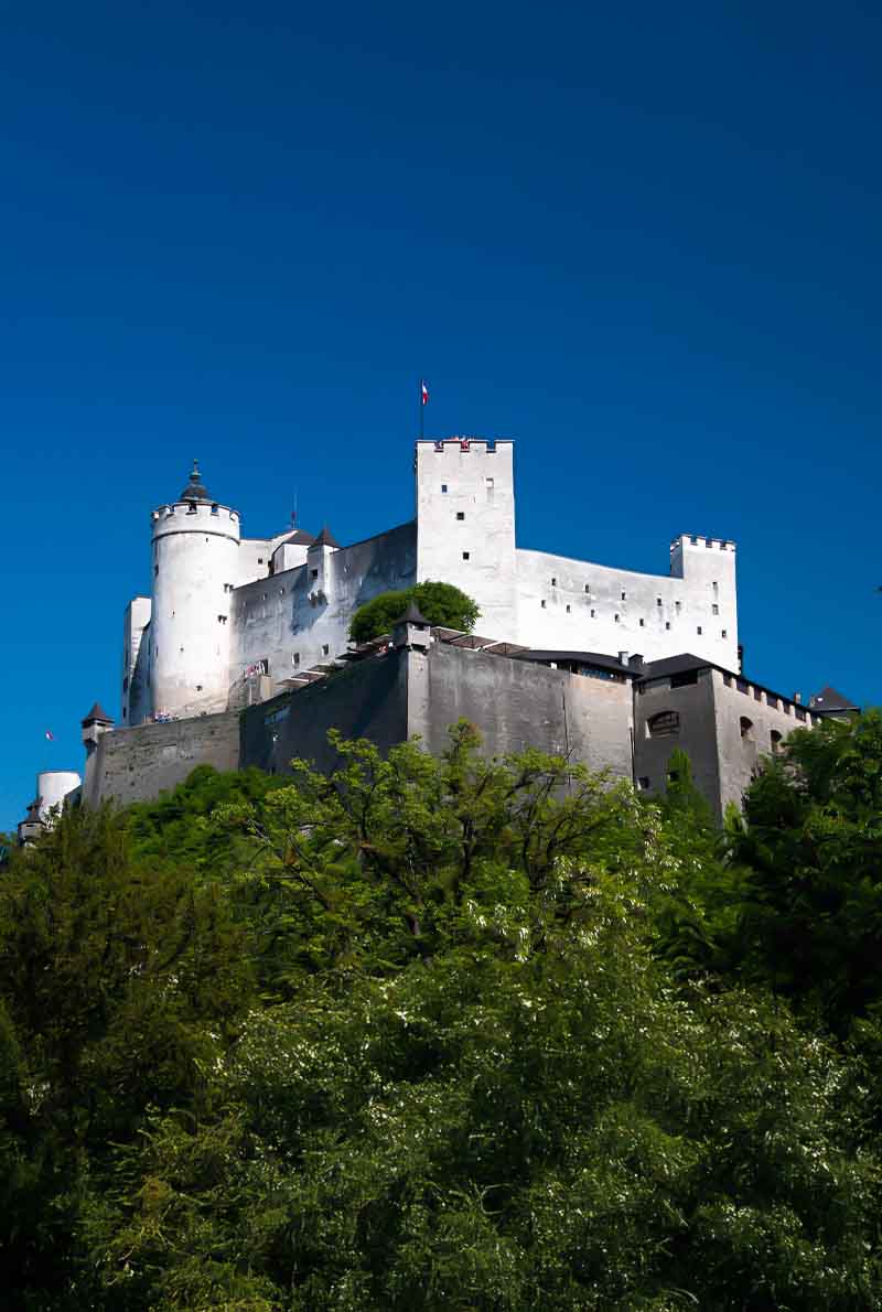 Salzburg Discovery with Electric Self-Drive Car