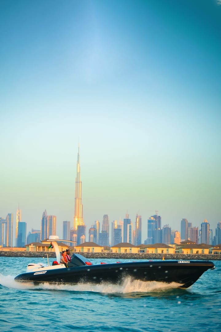 Black Boat Dubai Marina