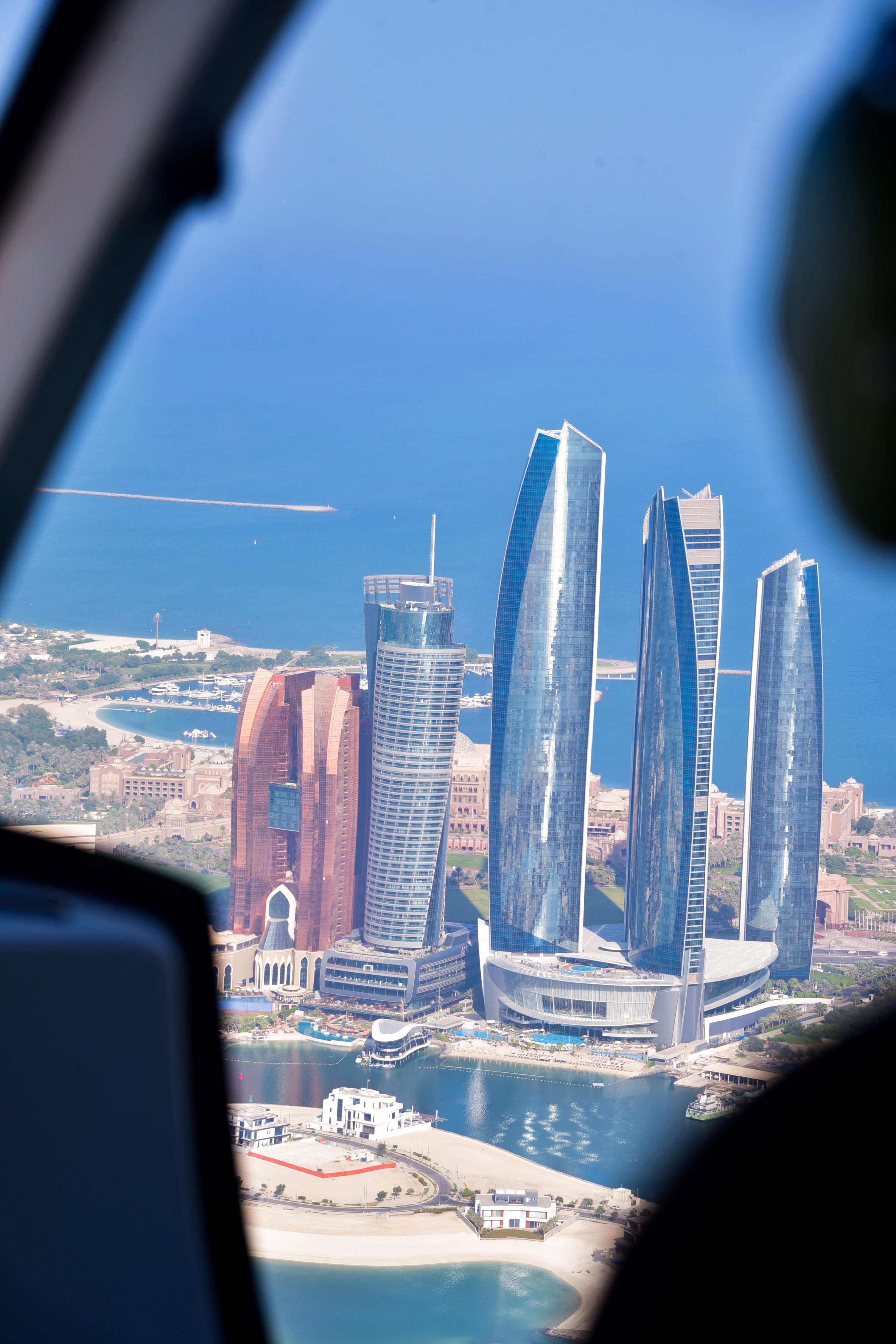 Abu Dhabi Helicopter Tour