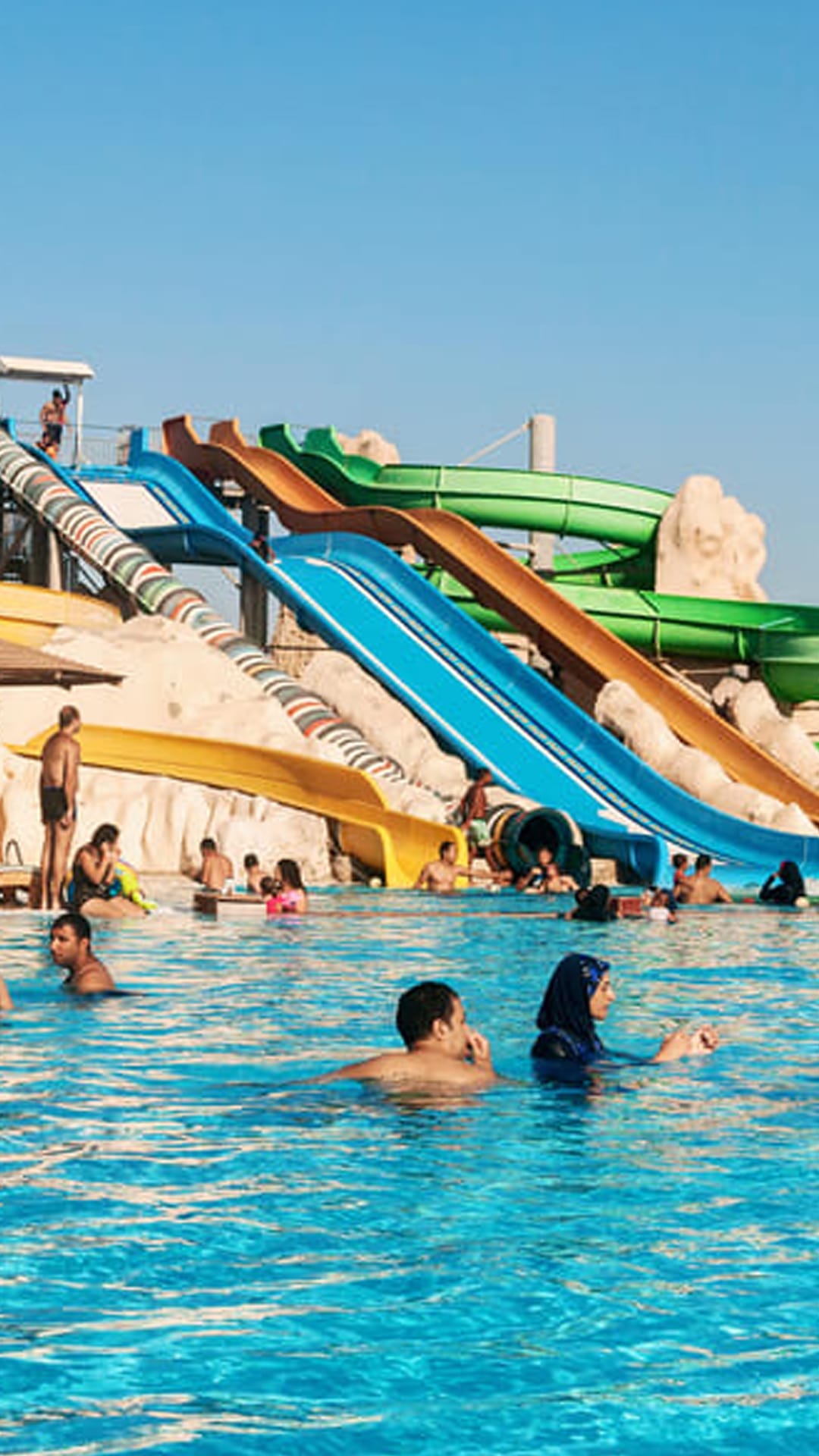 Wild Wadi Park + Dubai Aquarium' Combo