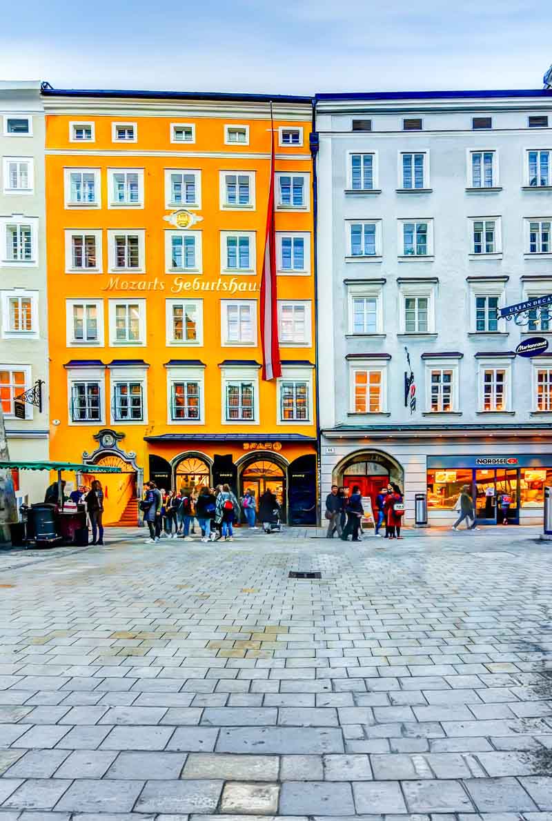 Salzburg Discovery with Electric Self-Drive Car