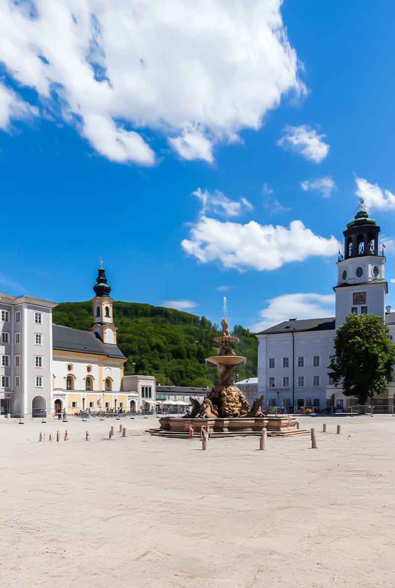 Salzburg Discovery with Electric Self-Drive Car
