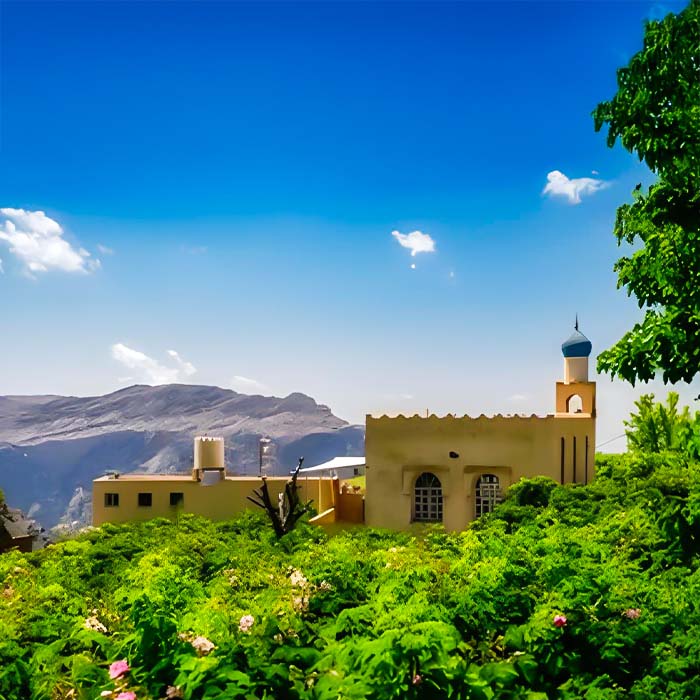 Navigating to the 2-Day Jabal Akhdar & Nizwa Heritage Tour from Dubai