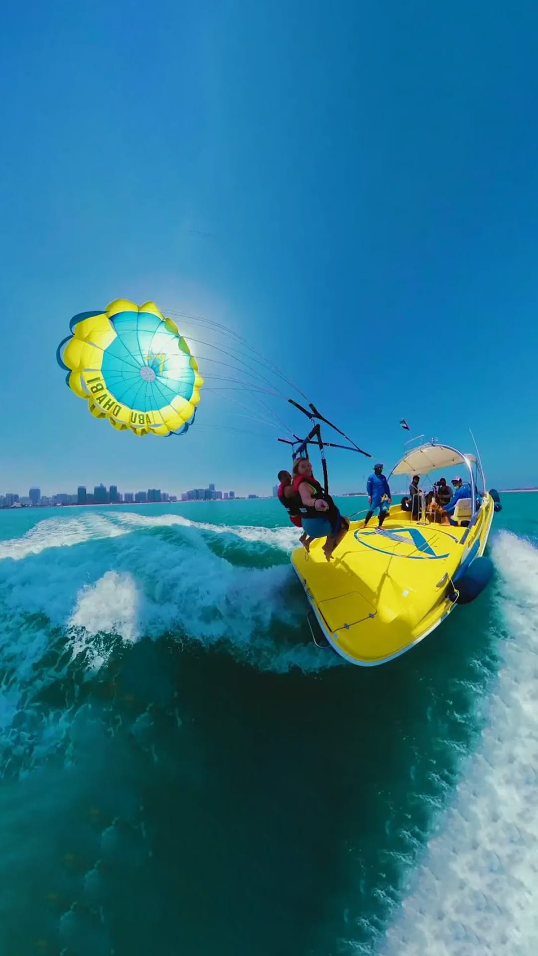 Abu Dhabi Parasailing