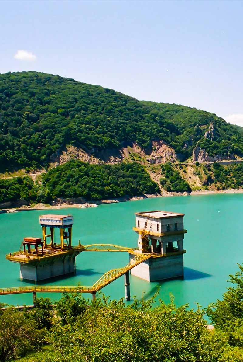 Charming Tbilisi Getaway: Flight & Hotel