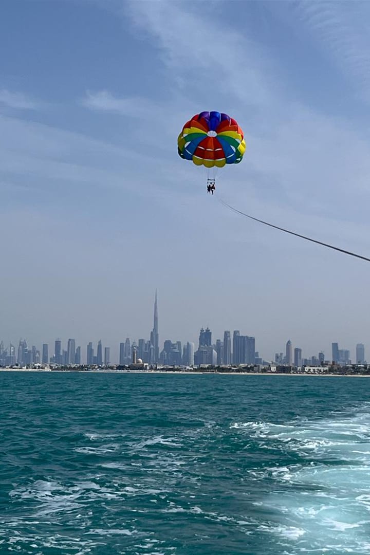 Dubai Luxury Parasailing