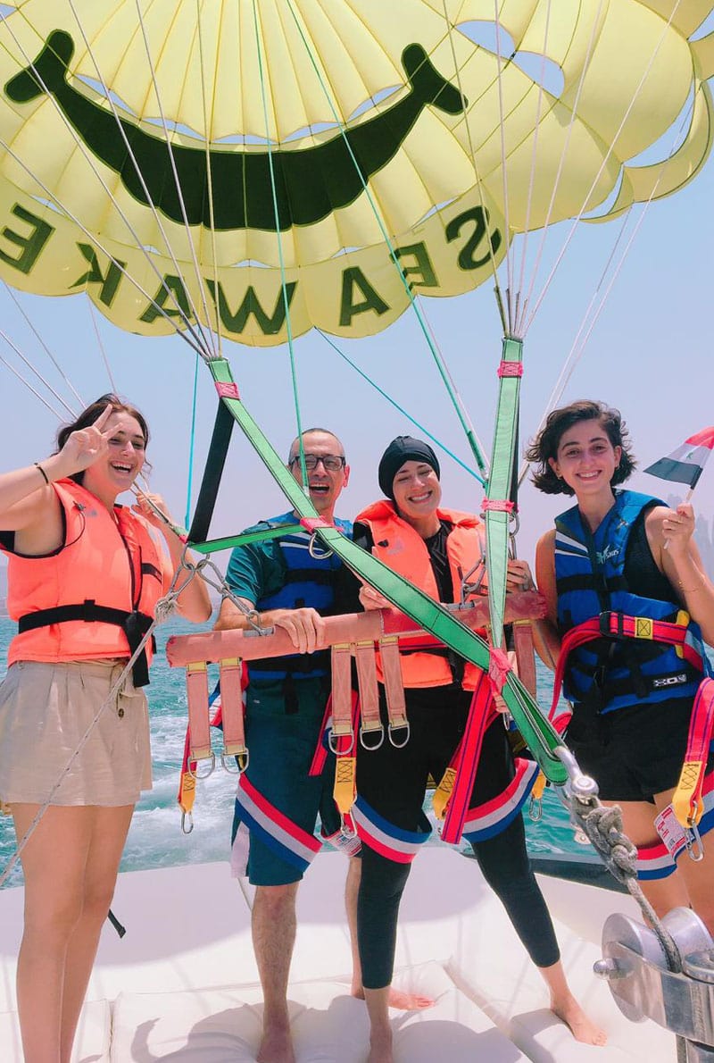 Parasailing in Jumeirah